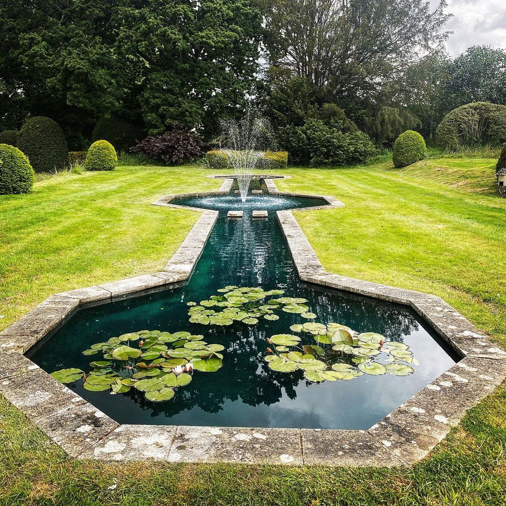 Pond and water feature work, Chislehurst